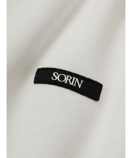 SORIN（ソリン　）の「Slit Design Oversized Sweat Top/スリットデザインオーバーサイズスウェットトップ（スウェット・レディース・ブラック/ホワイト・38）」の11枚目の写真