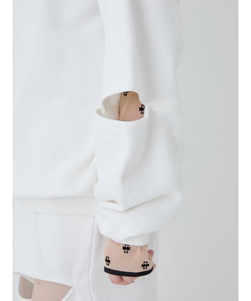 SORIN（ソリン　）の「Slit Design Oversized Sweat Top/スリットデザインオーバーサイズスウェットトップ（スウェット・レディース・ブラック/ホワイト・38）」の15枚目の写真