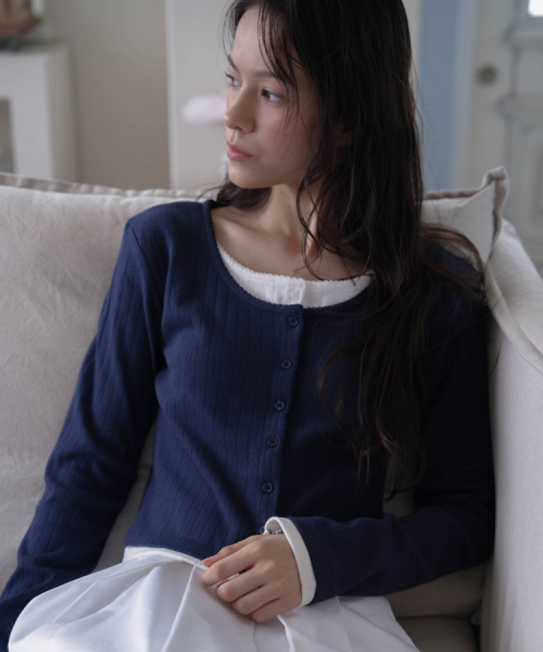 DEHEVE（デヘヴェ）の「Lace Layered Cardigan [Navy]（カーディガン/ボレロ・レディース・ネイビー・SMALL/MEDIUM）」の3枚目の写真