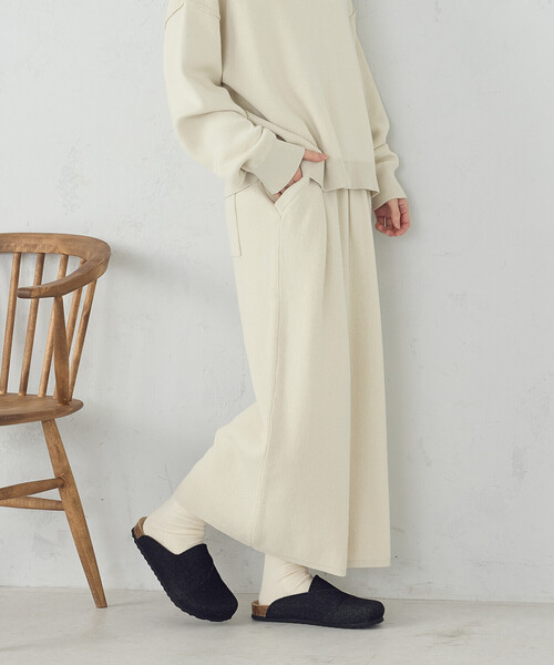 ONIGIRI（オニギリ）の「ニットナロースカート / セットアップ対応（スカート・レディース・グリーン系その他/アイボリー/グレー・FREE）」の6枚目の写真