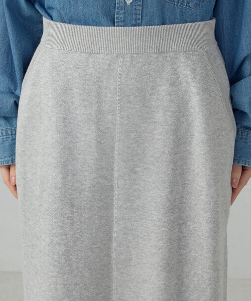 ONIGIRI（オニギリ）の「ニットナロースカート / セットアップ対応（スカート・レディース・グリーン系その他/アイボリー/グレー・FREE）」の16枚目の写真