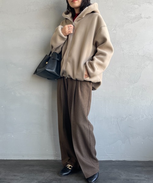 AMERICANA（アメリカーナ）の「【WEB限定】[Americana/アメリカーナ] ワンポイント刺繍ロゴ フリースフードジャケット（その他アウター・レディース・グレイッシュベージュ/ブラウン・ONE SIZE）」の5枚目の写真