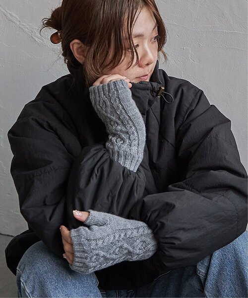 LBC（エルビーシー）の「ニット指なしグローブ（手袋・レディース・ブラック/オフホワイト/グレー・FREE）」の12枚目の写真