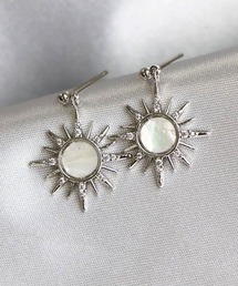 Zoule（ゾーラ）の「Zoule ゾーラ：Luminous ルミナスシリーズ　ray luminous　ピアス（ピアス（両耳用））」