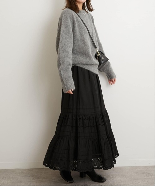 JOURNAL STANDARD relume(ジャーナルスタンダード レリューム)の「《WEB限定追加》コットンボイルタック刺繍ロングスカート(スカート・レディース・ブラック・FREE)」の5枚目の写真