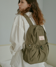 LENEE B（レニービー）の「ストリングバックパック カーキ（バックパック/リュック）」