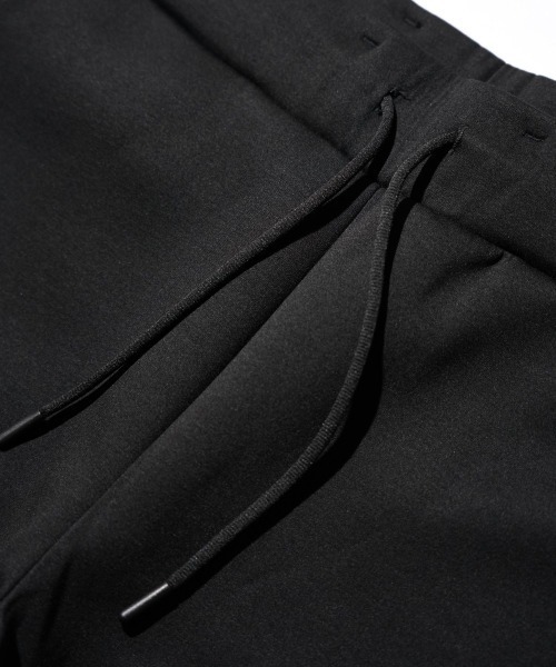 C.E.L.STORE（セルストア）の「2M / ツーエム TRAIL TAPERED FIT PANTS ダンボールニット ジョガーパンツ（その他パンツ・メンズ・ネイビー/グレー/ブラック・MEDIUM/LARGE/SMALL）」の8枚目の写真