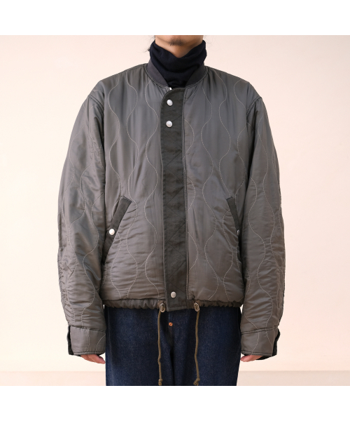 BONRROW(ボンロウ)の「Reversible Padded Flight JK_Ash(ブルゾン・メンズ・その他・MEDIUM/LARGE)」の8枚目の写真