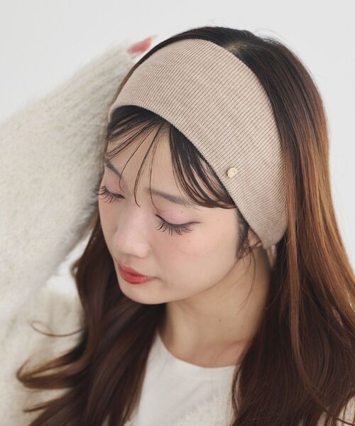 earth music&ecology(アースミュージックアンドエコロジー)の「リブニットターバン(ヘアバンド・レディース・ベージュ/グレー/ブラック・FREE)」の3枚目の写真