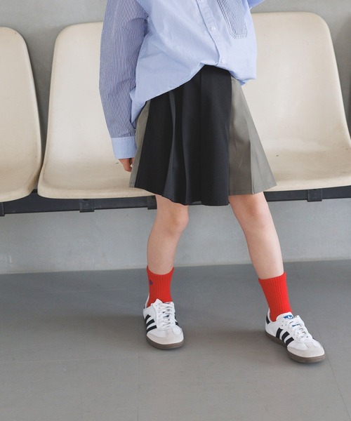 BAYFLOW（ベイフロー）の「[オケージョン使いにも◎]プリーツレヤードワークフレアスカパン(KIDS)（スカート・キッズ・ブラック×グレー/カーキ系/ネイビー系・110cm/120cm/130cm/140cm/150cm）」の14枚目の写真