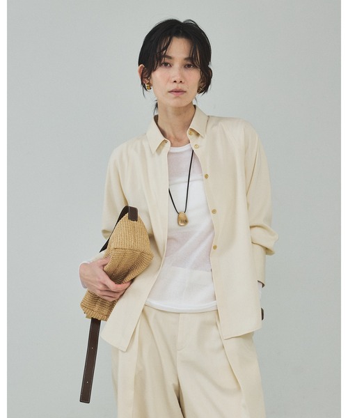 qualite（カリテ）の「【セットアップ対応】テンセルハイツイストシャツ/春服/春カラー/レイヤード/デニム風（シャツ/ブラウス・レディース・セージグリーン/ブルー/アイボリー・フリー）」の21枚目の写真