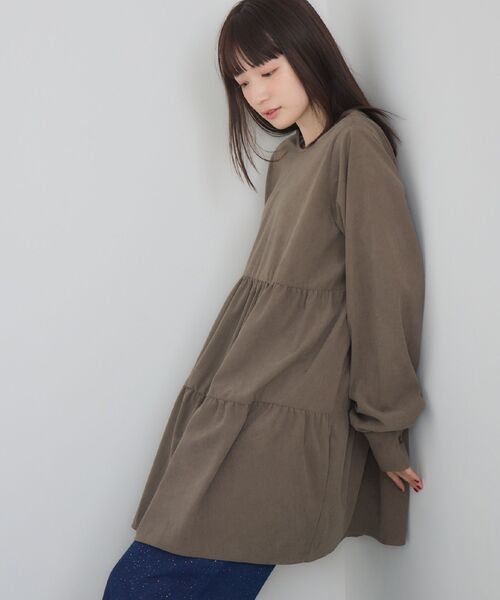 RETRO GIRL（レトロガール）の「ティアードチュニックOP（チュニック・レディース・ナチュラル/ライトグレー・FREE）」の3枚目の写真