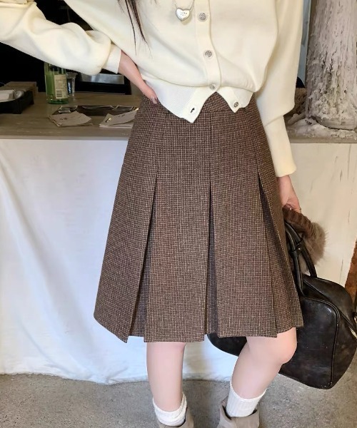 gossip！ロサンゼルス（ゴシップロサンゼルス）の「前後2WAY ウールライク チェック シンプルオフィスカジュアルミディAラインプリーツスカート ［韓国ファッション ガーリー定番］（スカート・レディース・チェック・S/M/L）」の2枚目の写真