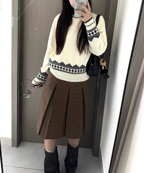 gossip！ロサンゼルス（ゴシップロサンゼルス）の「前後2WAY ウールライク チェック シンプルオフィスカジュアルミディAラインプリーツスカート ［韓国ファッション ガーリー定番］（スカート・レディース・チェック・S/M/L）」の4枚目の写真
