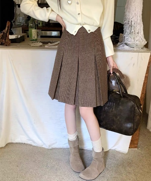 gossip！ロサンゼルス（ゴシップロサンゼルス）の「前後2WAY ウールライク チェック シンプルオフィスカジュアルミディAラインプリーツスカート ［韓国ファッション ガーリー定番］（スカート・レディース・チェック・S/M/L）」の9枚目の写真