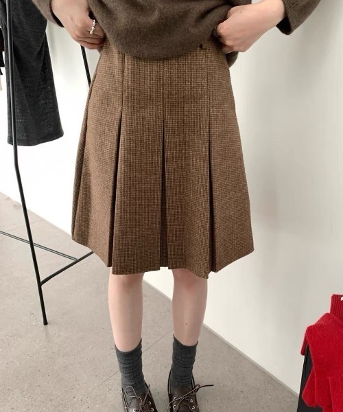 gossip！ロサンゼルス（ゴシップロサンゼルス）の「前後2WAY ウールライク チェック シンプルオフィスカジュアルミディAラインプリーツスカート ［韓国ファッション ガーリー定番］（スカート・レディース・チェック・S/M/L）」の12枚目の写真