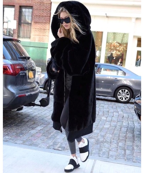 中綿キルティングフェイクファーロングフードコート