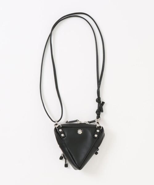 TOGA（トーガ）の「TRIANGLE SHOULDER POUCH（ポーチ・メンズ・ブラック・OS）」の6枚目の写真