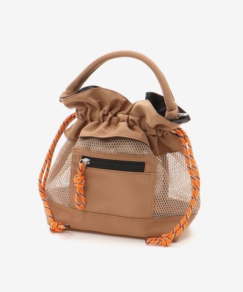 le.coeur blanc（ルクールブラン）の「メッシュフリルデザイン巾着バッグ（ショルダーバッグ・レディース・ベージュ/ブラック・FREE）」の4枚目の写真