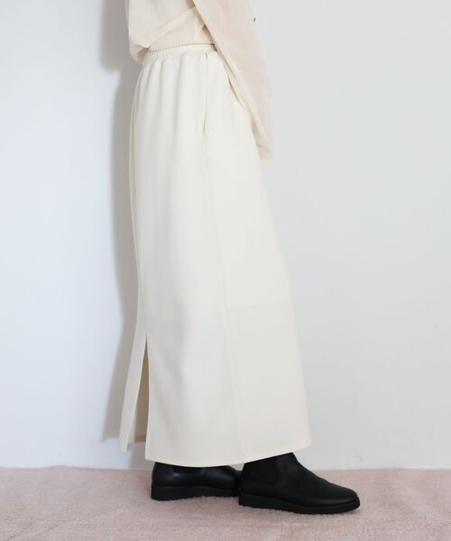 le.coeur blanc（ルクールブラン）の「カットジョーゼットナロースカート（スカート・レディース・オフホワイト/ライトグレー/ネイビー・38）」の14枚目の写真