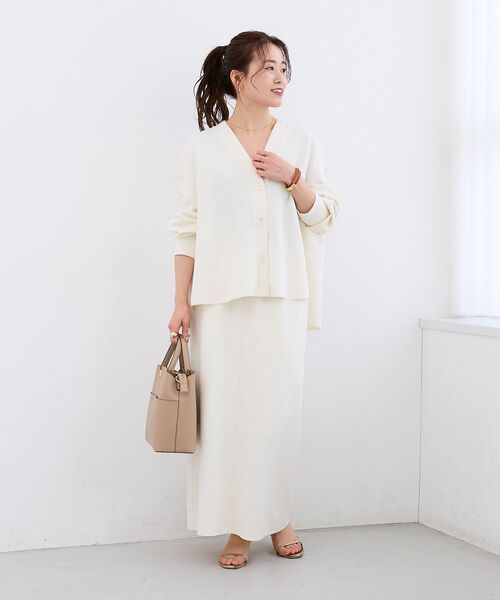 le.coeur blanc（ルクールブラン）の「カットジョーゼットナロースカート（スカート・レディース・オフホワイト/ライトグレー/ネイビー・38）」の21枚目の写真