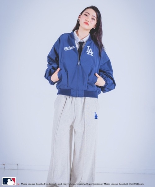 repipi armario（レピピ アルマリオ）の「【MLB】ZIPアップブルゾン（ブルゾン・キッズ・ブラック/ネイビー/グレー・LARGE/MEDIUM）」の13枚目の写真