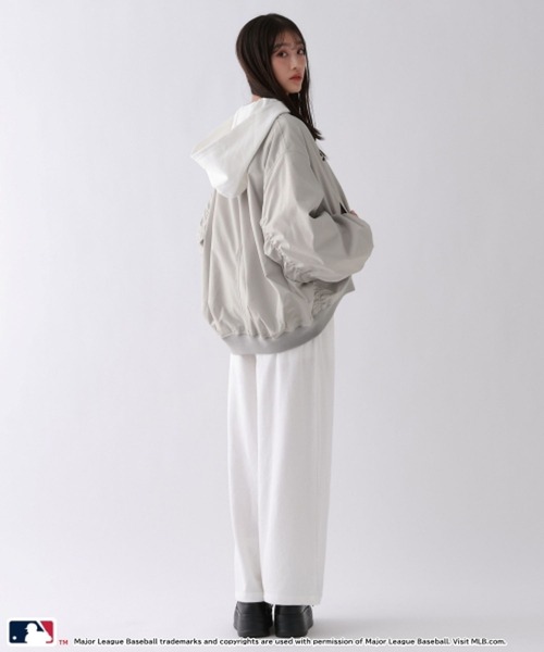 repipi armario（レピピ アルマリオ）の「【MLB】ZIPアップブルゾン（ブルゾン・キッズ・ブラック/ネイビー/グレー・LARGE/MEDIUM）」の17枚目の写真