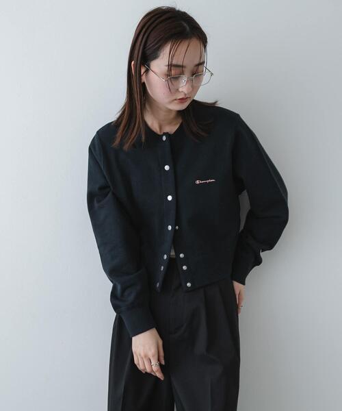 SENSE OF PLACE by URBAN RESEARCH（センスオブプレイスバイアーバンリサーチ）の「『別注』CHAMPION×SENSE OF PLACE　スウェットカーディガン（カーディガン/ボレロ・レディース・オートミール/ライトブラウン/ネイビー・ONE）」の4枚目の写真