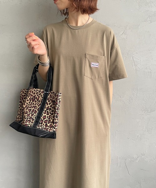 MARMOT（マーモット）の「[Marmot/マーモット] 別注 ブランドロゴ バックプリント ワンピース（ワンピース・レディース・ベージュ/ブルー/ブラック・F）」の6枚目の写真