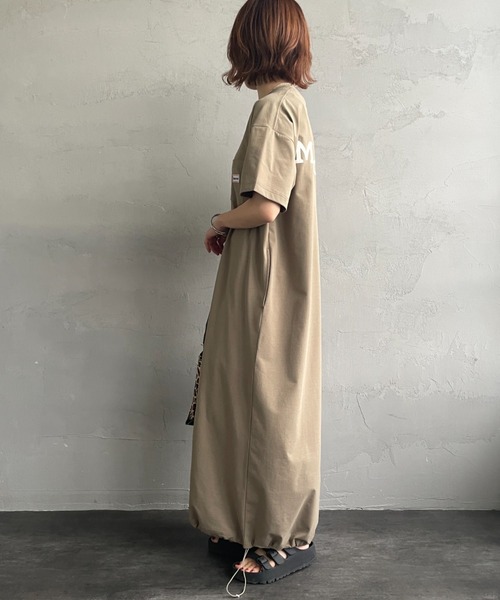 MARMOT（マーモット）の「[Marmot/マーモット] 別注 ブランドロゴ バックプリント ワンピース（ワンピース・レディース・ベージュ/ブルー/ブラック・F）」の17枚目の写真