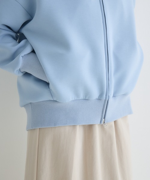 KATHARINE ROSS（キャサリンロス）の「【KATHARINE ROSS】スフレパーカー（パーカー・レディース・ブルー/ライトベージュ/ライトグリーン・FREE）」の5枚目の写真