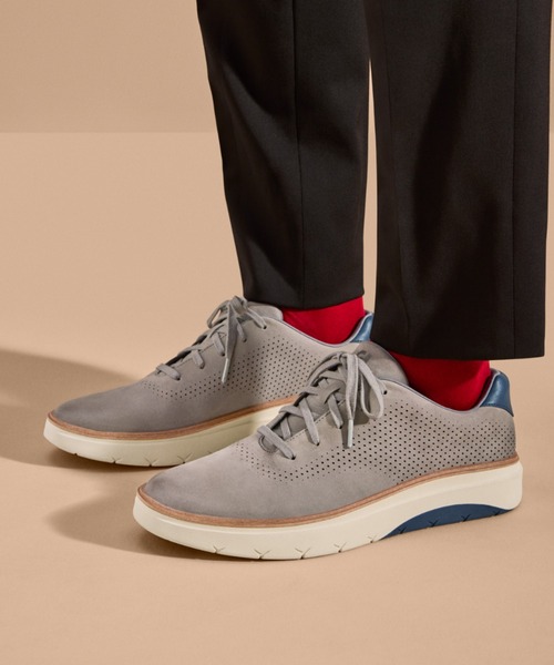 COLE HAAN(コールハーン)の「グランドプロ フェザーアーク レーザースニーカー mens(スニーカー・メンズ・グレー・11/8/10/9/8.5/9.5/10.5/11.5/7/7.5/12)」の4枚目の写真