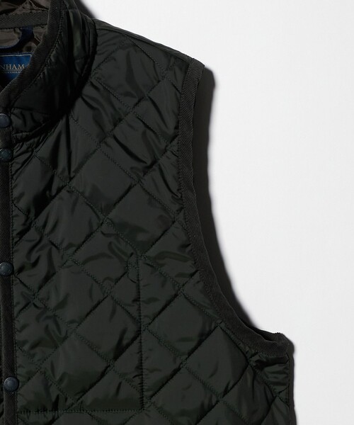 LAVENHAM(ラベンハム)の「【別注】<LAVENHAM >LIGHT MICKFIELD VEST/ライト ミックフィールド/キルティングベスト(その他アウター・メンズ・ホワイト/ダークグリーン・XL/M/L)」の5枚目の写真