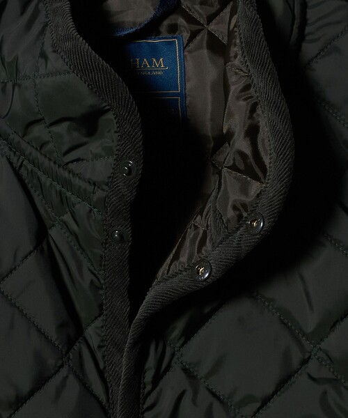 LAVENHAM(ラベンハム)の「【別注】<LAVENHAM >LIGHT MICKFIELD VEST/ライト ミックフィールド/キルティングベスト(その他アウター・メンズ・ホワイト/ダークグリーン・XL/M/L)」の8枚目の写真
