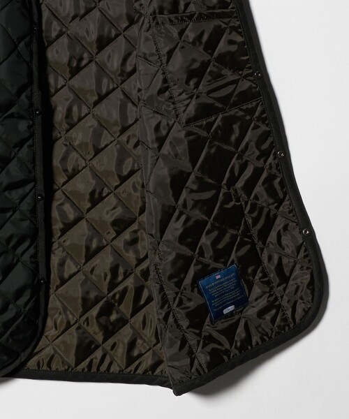LAVENHAM(ラベンハム)の「【別注】<LAVENHAM >LIGHT MICKFIELD VEST/ライト ミックフィールド/キルティングベスト(その他アウター・メンズ・ホワイト/ダークグリーン・XL/M/L)」の11枚目の写真