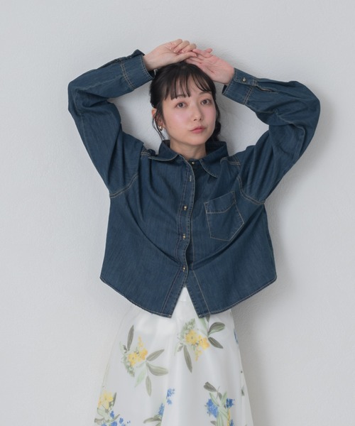 MISCH MASCH(ミッシュマッシュ)の「2026春夏新作 WEB限定 ベーシックデニムシャツ(シャツ/ブラウス・レディース・ネイビー/ブルー・フリ-)」の13枚目の写真