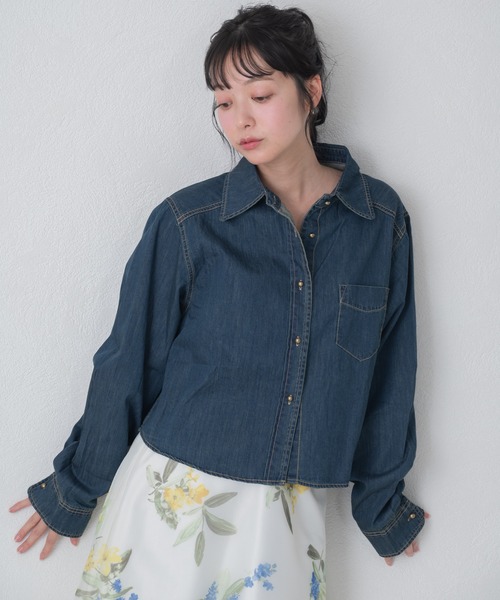 MISCH MASCH(ミッシュマッシュ)の「2026春夏新作 WEB限定 ベーシックデニムシャツ(シャツ/ブラウス・レディース・ネイビー/ブルー・フリ-)」の21枚目の写真