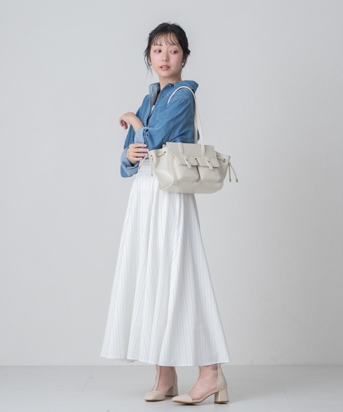 MISCH MASCH(ミッシュマッシュ)の「2026春夏新作 WEB限定 ベーシックデニムシャツ(シャツ/ブラウス・レディース・ネイビー/ブルー・フリ-)」の3枚目の写真