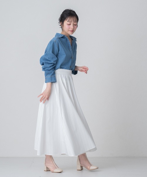 MISCH MASCH(ミッシュマッシュ)の「2026春夏新作 WEB限定 ベーシックデニムシャツ(シャツ/ブラウス・レディース・ネイビー/ブルー・フリ-)」の5枚目の写真