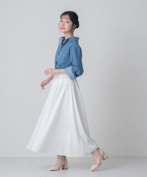 MISCH MASCH(ミッシュマッシュ)の「2026春夏新作 WEB限定 ベーシックデニムシャツ(シャツ/ブラウス・レディース・ネイビー/ブルー・フリ-)」の8枚目の写真