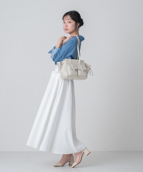 MISCH MASCH(ミッシュマッシュ)の「2026春夏新作 WEB限定 ベーシックデニムシャツ(シャツ/ブラウス・レディース・ネイビー/ブルー・フリ-)」の12枚目の写真