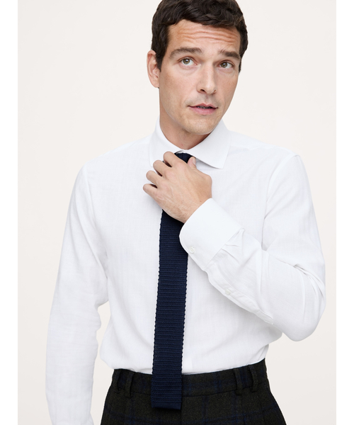 Banana Republic（バナナリパブリック）の「スリムフィット コットンカシミヤ ドレスシャツ（シャツ/ブラウス・メンズ・ホワイト/ライトブルー・L/M/XL/S）」の2枚目の写真