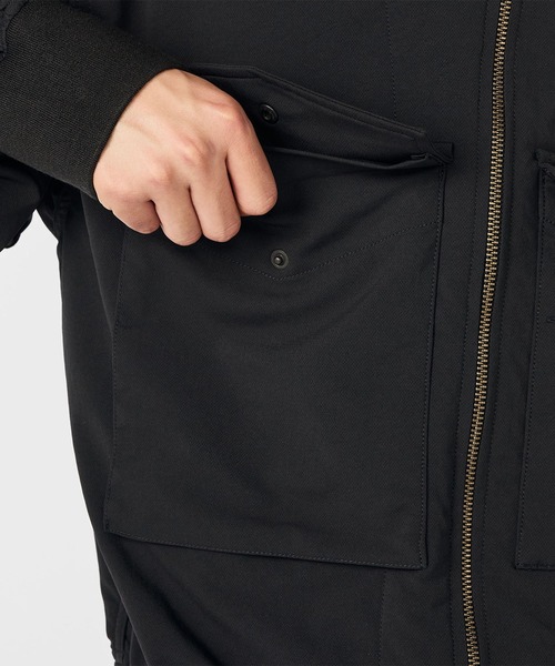 nanamica(ナナミカ)の「【nanamica / ナナミカ】ALPHADRY Field Jacket(MA-1・メンズ・ネイビー/ライトグレー・M)」の8枚目の写真