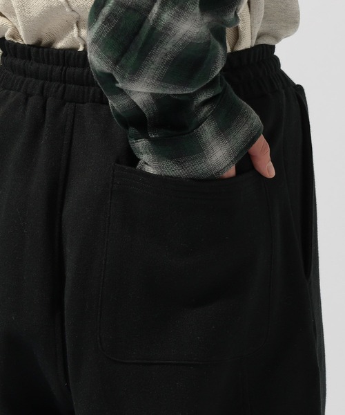 niko and...(ニコアンド)の「ワイドジップスウェットパンツ(スウェットパンツ・メンズ・グレー/ブラック・MEDIUM/LARGE)」の10枚目の写真