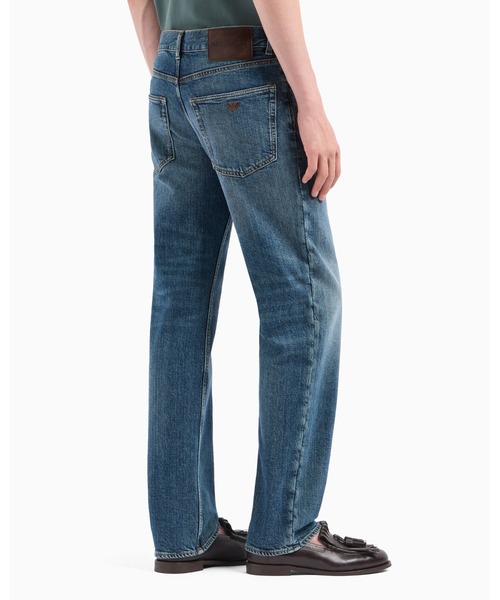 EMPORIO ARMANI(エンポリオアルマーニ)の「【エンポリオ アルマーニ】ストレートフィットジーンズ J76 ウォッシュドデニム(デニムパンツ・メンズ・ブルー・28inch/31inch/27inch)」の3枚目の写真