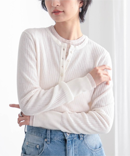 for/c(フォーシー)の「ヘンリーネックシアーニット【サスティナブル】(ニット/セーター・レディース・ブラック/オフホワイト/チャコールグレー/ピンク・L/LL/M)」の1枚目の写真