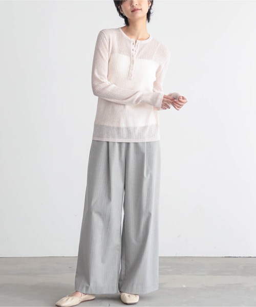 for/c(フォーシー)の「ヘンリーネックシアーニット【サスティナブル】(ニット/セーター・レディース・ブラック/オフホワイト/チャコールグレー/ピンク・L/LL/M)」の7枚目の写真
