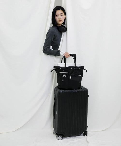 RODE SKO(ロデスコ)の「『Lsize』hun RODESKO Dual pocket tote large(トートバッグ・レディース・ブラウン/ブラック・ONE)」の5枚目の写真