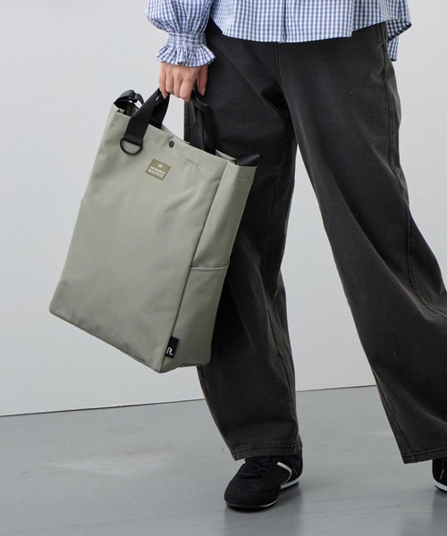 ROOTOTE(ルートート)の「ルートート / SC.トール2way.リップストップ-A(ショルダーバッグ・レディース・ブラウン/チャコールグレー/ブラック/カーキ・FREE)」の18枚目の写真