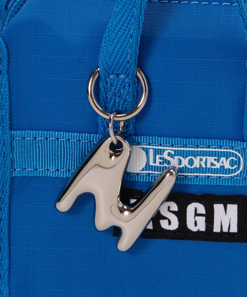 LeSportsac（レスポートサック）の「MSGM MICRO WEEKENDER マイクロブルー（ショルダーバッグ・レディース・ブルー・FREE）」の11枚目の写真